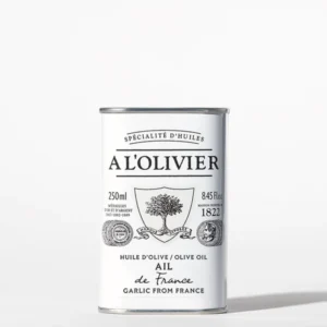 Huile d'olive infusée à l'ail de France dans une bouteille métallique de 250ml