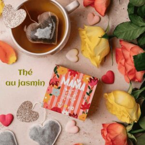 Coffret Mama thé au jasmin sachets cœur paillettes dorées